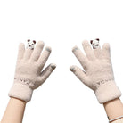 Beige Handschuhe mit niedlichem Bärenmotiv, flauschig und warm, ideal für Wintermode. Perfekt für Damen, die stilvolle Accessoires suchen.