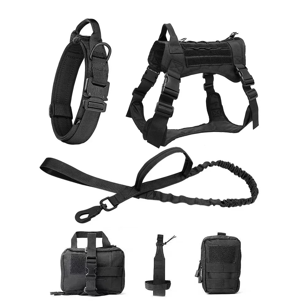 Schwarzes Hundegeschirr-Set mit Leine, Halsband und Taschen, robustes Nylon, Outdoor-Aktivitäten.