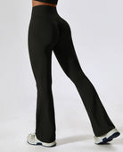 Damen-Sportleggings in Schwarz, hohe Taille, figurbetont, ideal für Fitness und Yoga. Bequeme Passform, atmungsaktives Material, modisch.