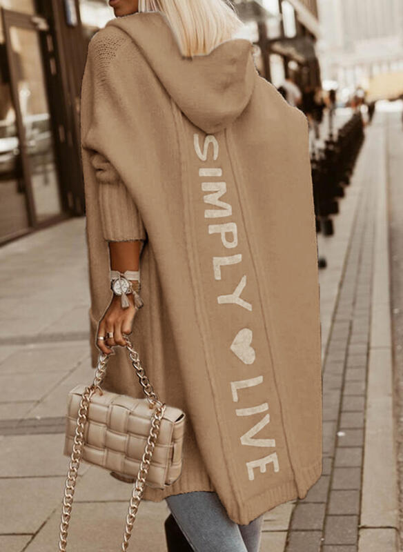 Damen Strickmantel mit Kapuze in Beige, Aufschrift "Simply Live", modisch und bequem, ideal für Herbstmode, Streetstyle, lässiger Look.