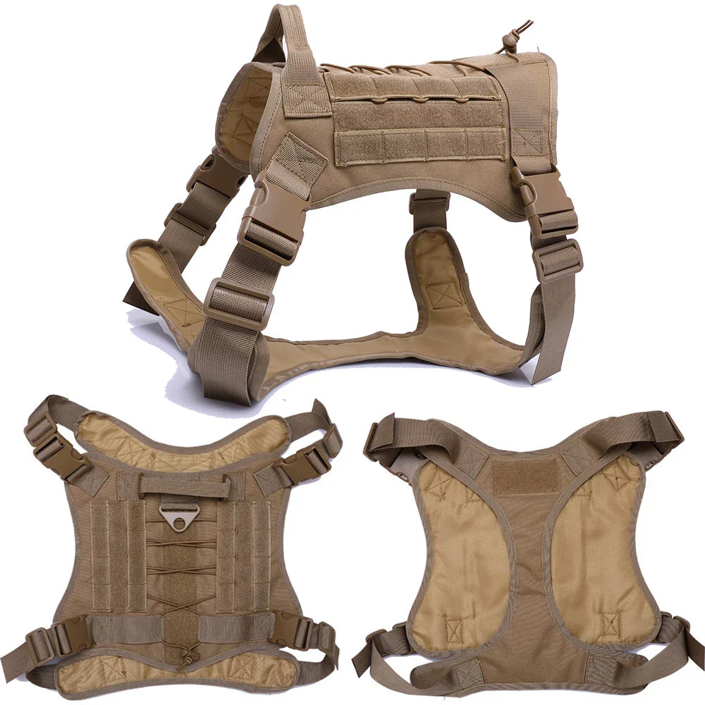 Taktische Hundeweste, beige, verstellbar, strapazierfähig, für Outdoor-Aktivitäten.