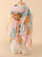 Rosa Schal mit Blumenmuster, ideal für Frühling und Sommer. Leichter, modischer Damen-Schal mit Quasten, perfekt als Accessoire.