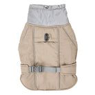 Wasserdichter Hundemantel in Beige und Grau, verstellbar, mit Schnalle. Ideal für kaltes Wetter, schützt vor Regen und Wind. Perfekt für Spaziergänge.