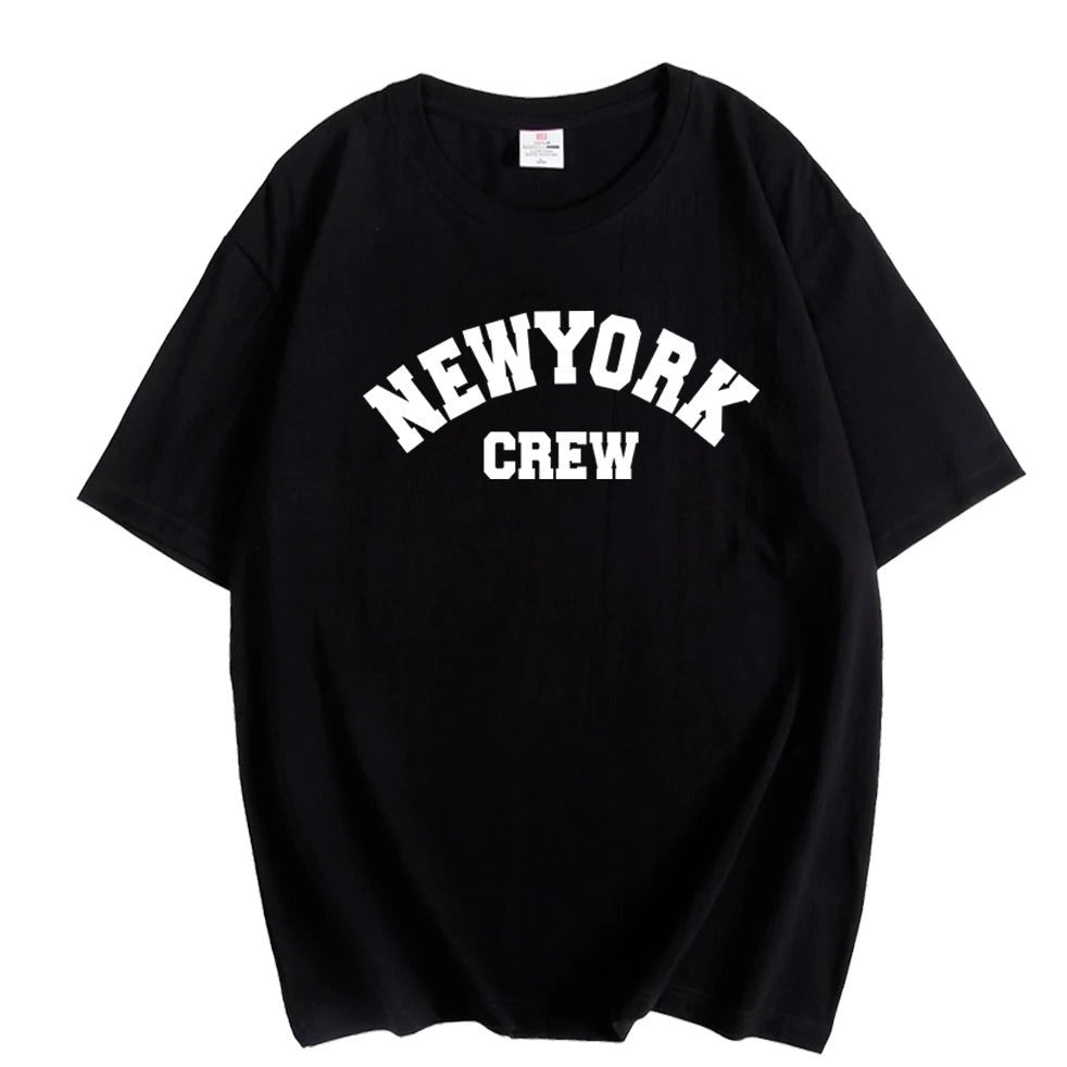 Schwarzes T-Shirt mit weißem "New York Crew" Aufdruck, lässiger Stil, Unisex, Baumwolle, ideal für Streetwear und urbane Mode.