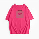 Rosa T-Shirt mit Pistolenmotiv und "Gang Gang"-Aufdruck, lässiger Stil, Unisex, ideal für Streetwear und trendige Mode.