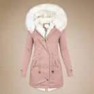 Damen Winterparka in Rosa mit weißem Kunstfellkragen, warm gefüttert, modisch und funktional, ideal für kalte Tage. Winterjacke, Parka, Damenmode.
