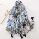 Bunter Schal mit Schmetterlings- und Blumenmuster, weicher Stoff, ideal für Frühling und Sommer. Modisches Accessoire mit Quasten.