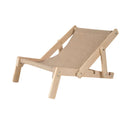 Moderner Holz-Liegestuhl mit beigem Stoffbezug, faltbar, ideal für Garten oder Terrasse.