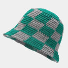 Handgemachter Häkel-Bucket-Hut in Grün und Grau, ideal für Frühling und Sommer. Modischer Fischerhut, perfekt als Strand-Accessoire.
