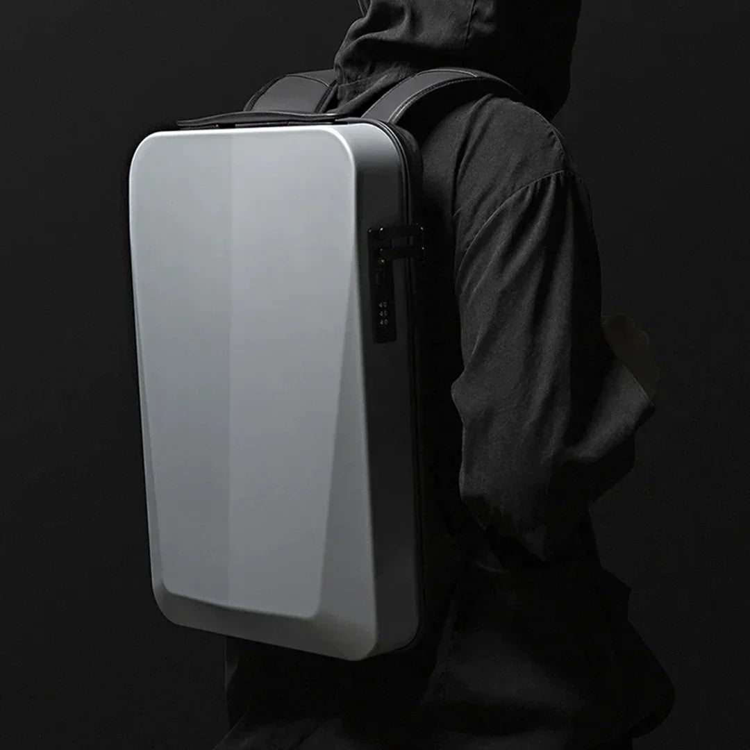 Grauer, moderner Anti-Diebstahl-Rucksack mit Hartschale, ideal für Reisen und Technikschutz.