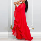 Elegantes rotes Abendkleid aus Chiffon, bodenlang mit fließendem Schnitt. Perfekt für formelle Anlässe und modische Events.