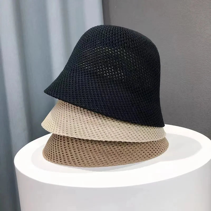 Damen-Sommerhut, atmungsaktiv und faltbar, ideal für Strand und Outdoor. Modischer Panama-Stil, erhältlich in Schwarz, Beige und Braun.