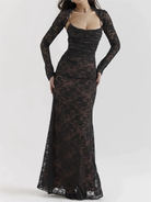 Elegantes schwarzes Spitzenkleid mit langen Ärmeln und figurbetontem Schnitt. Perfekt für Abendveranstaltungen und formelle Anlässe.