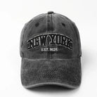 Graue Baseballkappe mit "New York" Stickerei, ideal für Hip-Hop und Outdoor-Aktivitäten. Modisches Accessoire für Männer und Studenten.