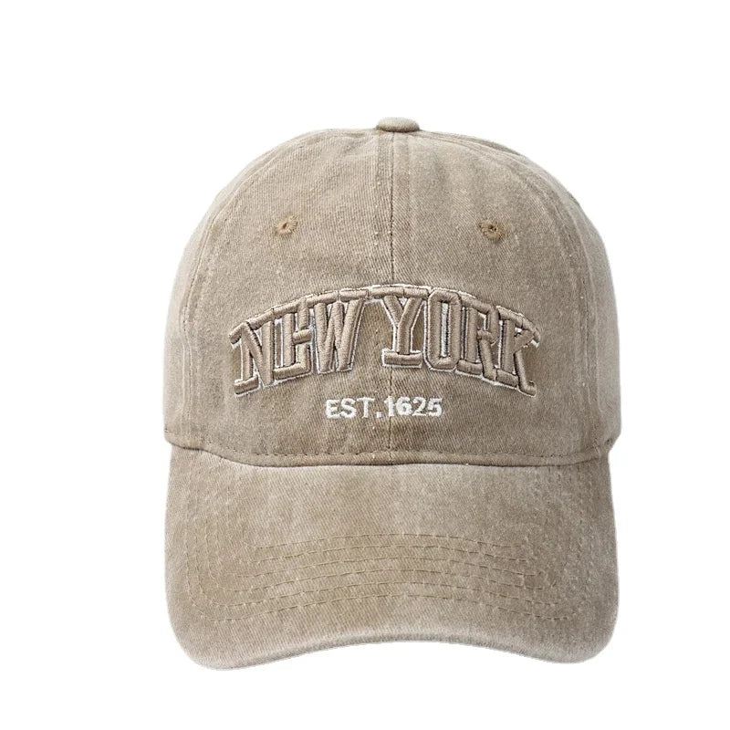 Beige Baseballcap mit "New York" Stickerei, EST. 1625. Perfekt für Herren, Hip-Hop, Wandern, Sonnenschutz. Modisch und vielseitig kombinierbar.