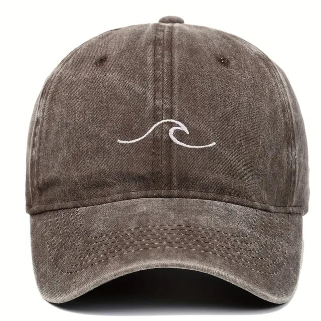 Vintage Baseballcap in Braun mit Wellenstickerei, gewaschener Look. Perfekt für Damen, Herren, Hip-Hop, Sonnenhut, lässiger Stil.
