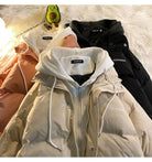 Damen Winterjacke, dick gefüttert, mit Kapuze und Reißverschluss, in Beige, Schwarz und Rosa. Y2K-Stil, vielseitig, warm und modisch.