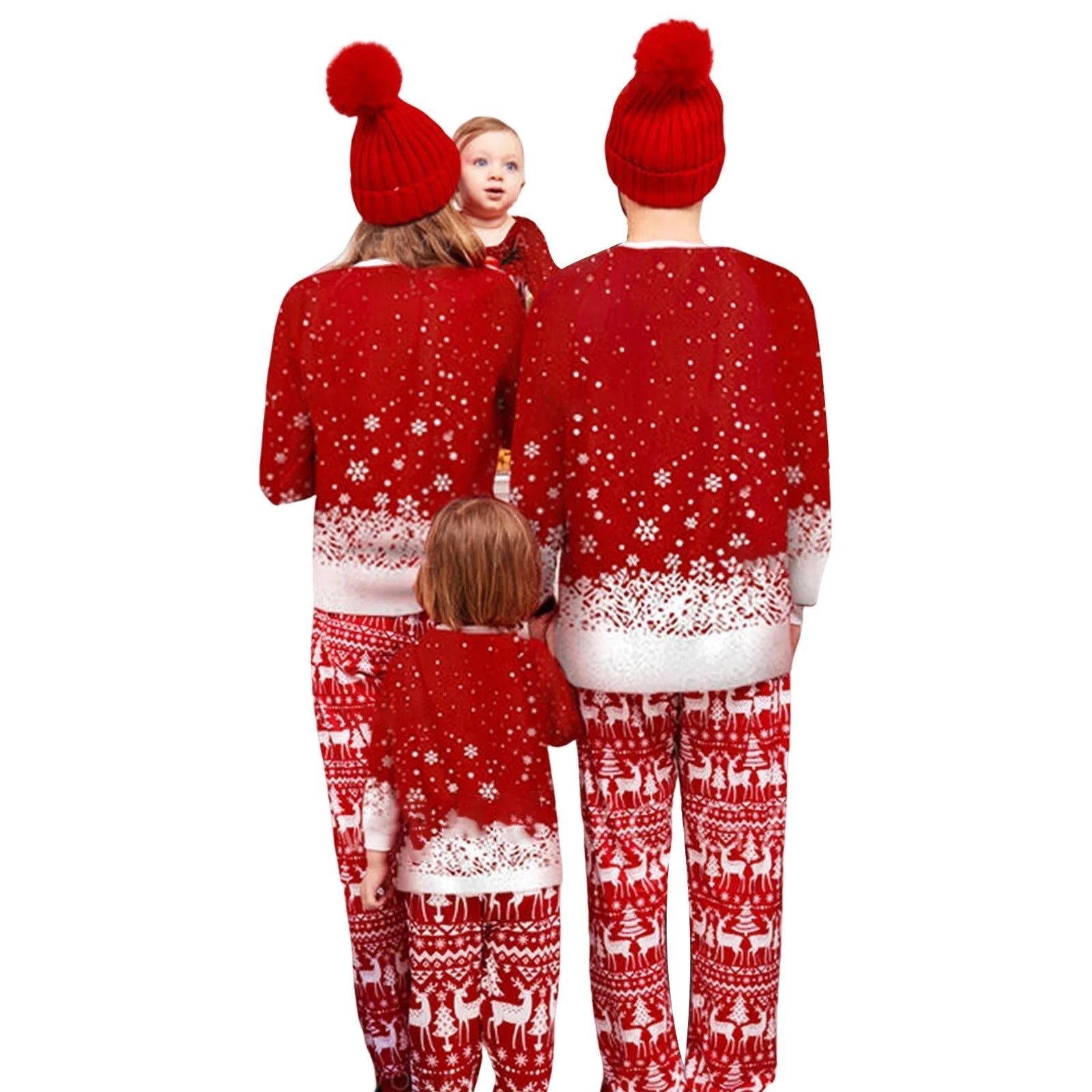 Familie in roten Weihnachts-Pyjamas mit Schneeflocken-Muster und Mützen. Perfekte Festtagskleidung für gemütliche Winterabende.