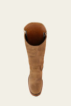 Dunkelbrauner Lederstiefel, 14L, mit robustem Design und Nahtdetails. Perfekt für Outdoor-Aktivitäten und modische Herbst-Looks.