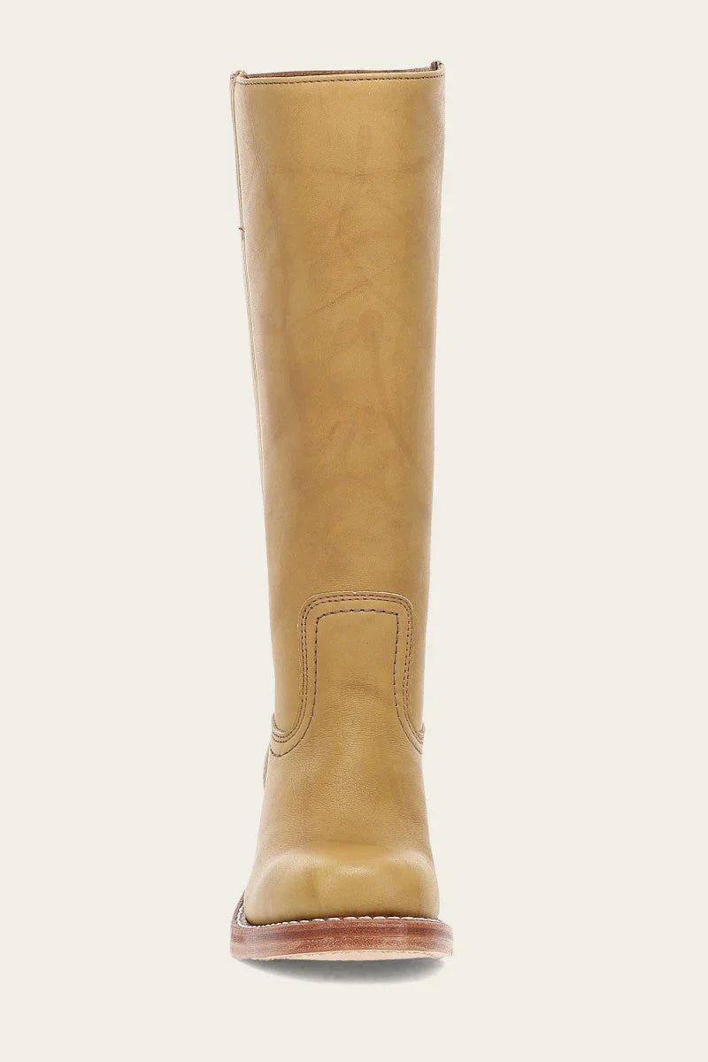 Hochwertiger, gelber Lederstiefel für Damen, kniehoch, mit robustem Design. Perfekt für Herbstmode und Outdoor-Aktivitäten.