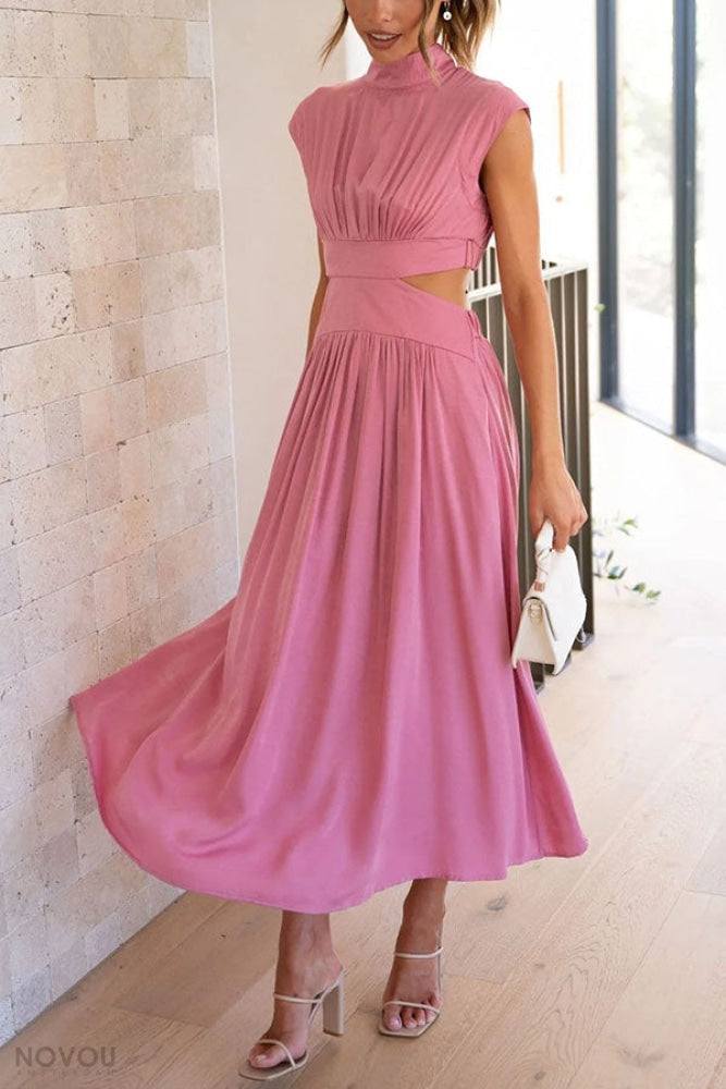 Elegantes, rosa Maxikleid mit Cut-Outs, ärmellos, aus elastischem Material. Perfekt für Sommermode und stilvolle Anlässe.