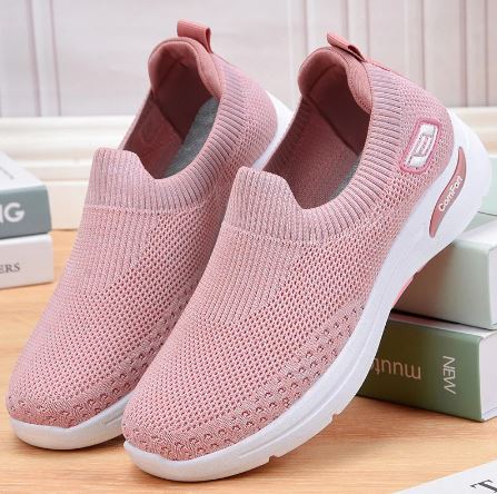 Rosa Damen-Sneaker aus atmungsaktivem Strickmaterial, rutschfeste Sohle, ideal für Freizeit und Sport. Bequeme, modische Schuhe.