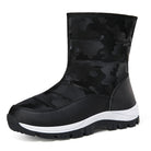 Schwarzer Winterstiefel mit Camouflage-Muster, rutschfeste Sohle, warm gefüttert, ideal für Outdoor-Aktivitäten und kaltes Wetter.