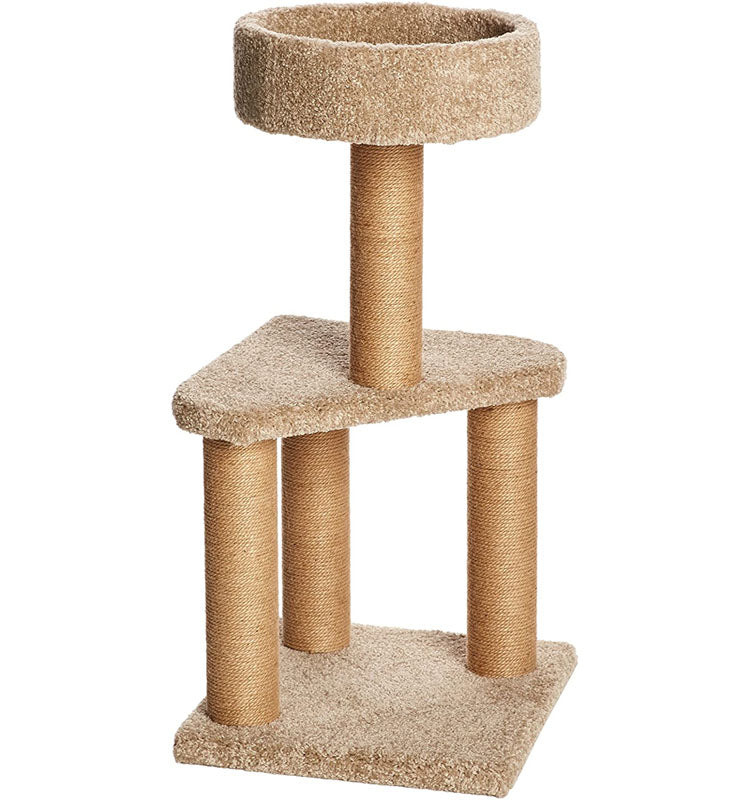 Beiger Kratzbaum für Katzen, dreistöckig, Sisal, Plüsch, stabil, ideal zum Klettern und Spielen.