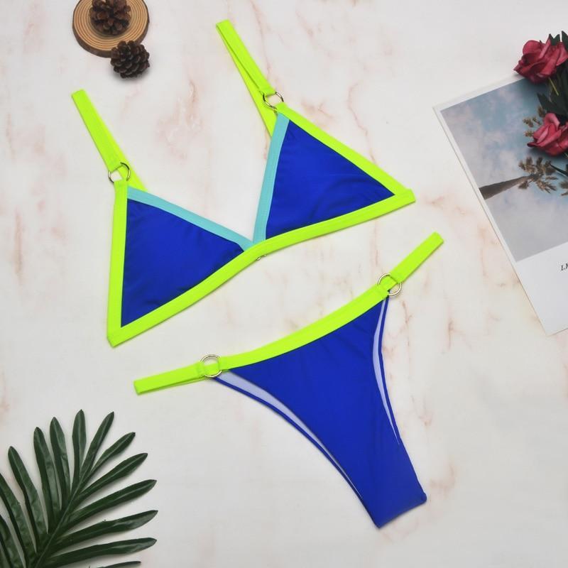 Zweiteiliges Bikini-Set in Blau und Neongelb, ideal für den Sommer. Modisches Design, perfekt für Strand und Pool. Hochwertige Bademode.