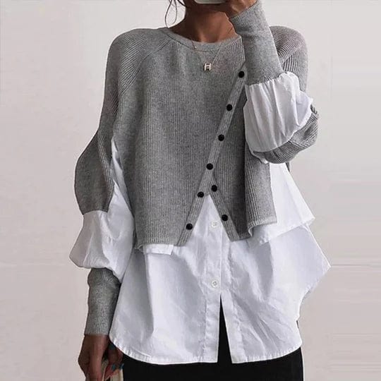 Eleganter Pullover mit Hemd-Design, grau-weiß, Damenmode, Herbst-Trend, stilvoller Lagenlook, NewBerlin, modisch, bequem, vielseitig.