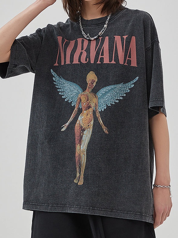 Schwarzes Nirvana-Bandshirt mit Engelsmotiv, lässiger Oversize-Schnitt, ideal für Rockmusik-Fans und Streetwear-Liebhaber.