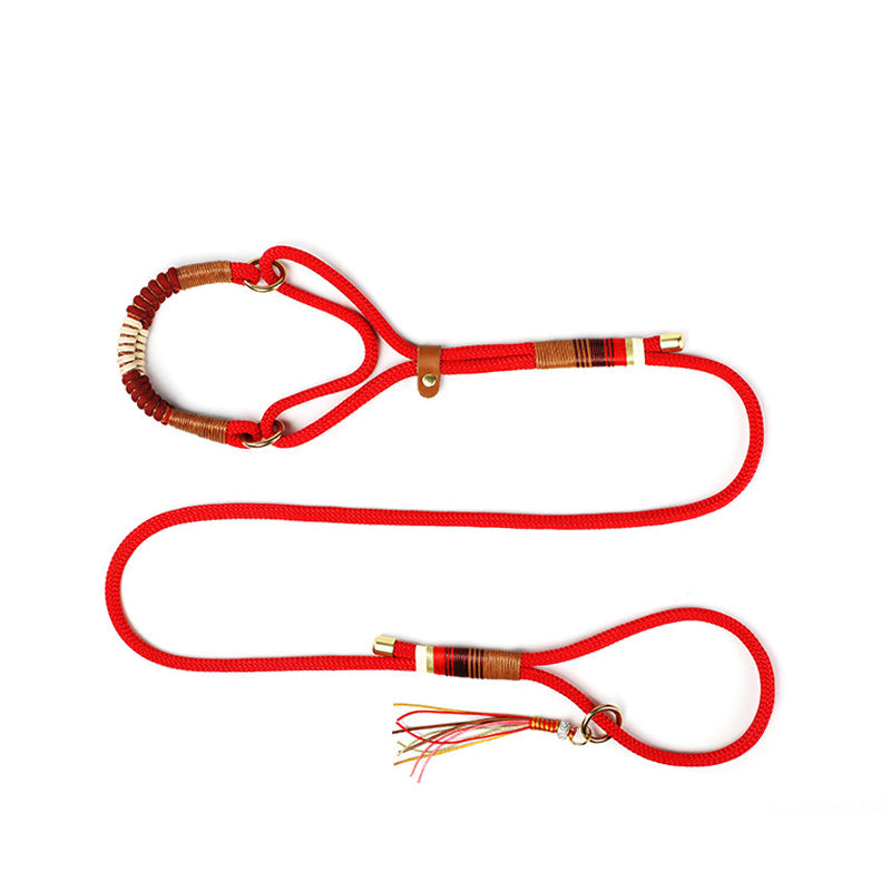 Rote handgestrickte Hundeleine und Halsband, Trainingsset, robustes Material.