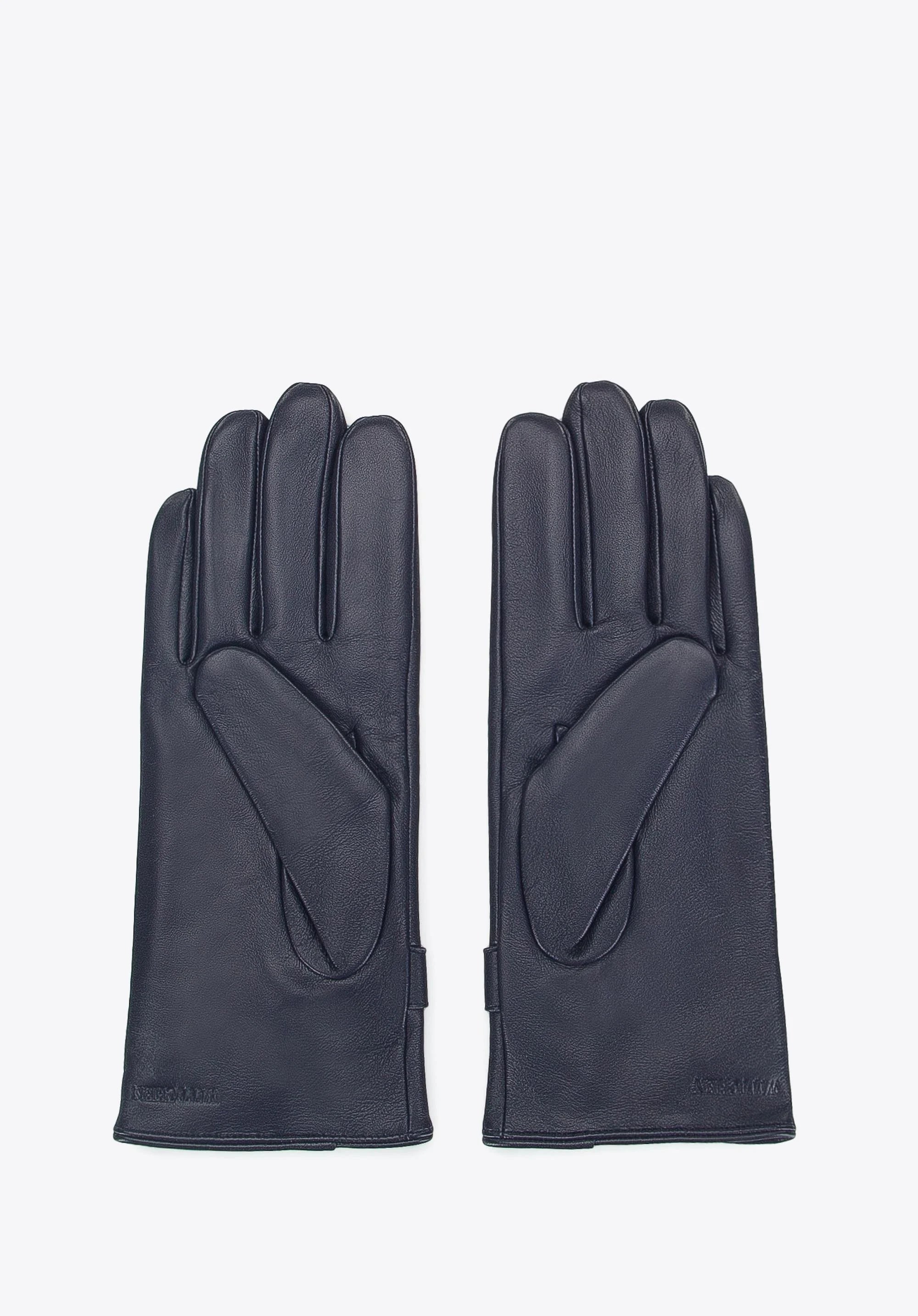 Hochwertige schwarze Lederhandschuhe für Herren, elegant und warm, ideal für Wintermode. Perfekt als stilvolles Accessoire oder Geschenk.