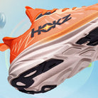 Orange HOKZ Laufschuh, atmungsaktiv, rutschfeste Sohle, ideal für Training und Sport.