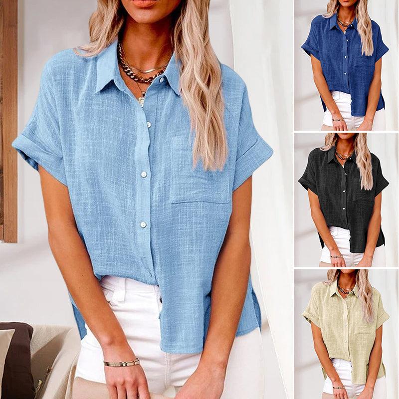 Lässige Kurzarmbluse aus Leinen in Blau, Schwarz und Beige. Perfekt für Sommermode, atmungsaktiv und stilvoll. Ideal für Damen-Outfits.