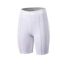 Weiße mittellange Sportshorts für Damen, ideal für Fitness und Yoga. Atmungsaktives Material, elastischer Bund, Größe S.