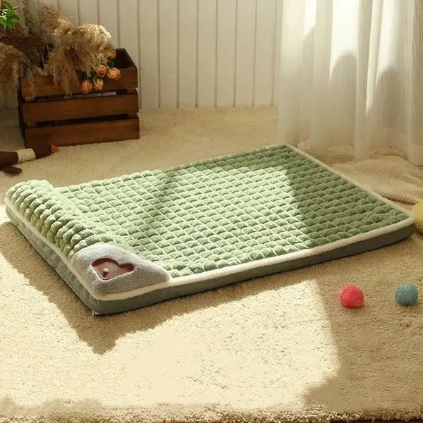 Orthopädisches Hundebett, grün, Memory-Schaum, flauschig, rutschfest, waschbar, bequem.