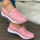 Damen-Sneaker in Rosa, atmungsaktiv und bequem, ideal für Freizeit und Sport. Modische Slip-On-Schuhe mit weißer Sohle und modernem Design.