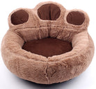 Kuscheliges braunes Hundebett in Pfotenform, Plüschmaterial, ideal für Haustierkomfort.
