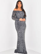 Elegantes, schulterfreies Paillettenkleid in Silber, bodenlang, ideal für Abendveranstaltungen und Partys. Glitzerndes Design, glamouröser Look.