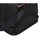 Trixie Airline Tasche Gate, schwarze Transporttasche für Haustiere, robustes Design, ideal für Reisen, mit Schultergurt und Reißverschluss.