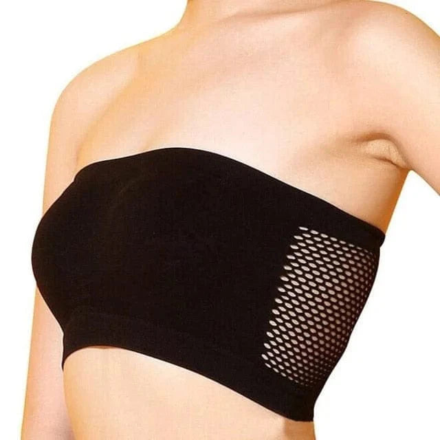 Schwarzer Sport-Bandeau-BH mit atmungsaktivem Mesh-Design, nahtlos und bequem. Perfekt für Fitness, Yoga und Freizeit.