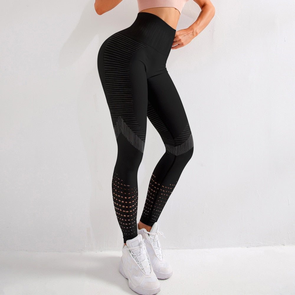 Damen-Workout-Leggings in Schwarz, hoch tailliert, atmungsaktiv, ideal für Fitnessstudio, Yoga, Sportbekleidung, nahtloses Design, figurbetont.