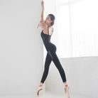 Zweifarbiges, einteiliges Sportoutfit in Schwarz, ideal für Ballett und Tanz. Hochwertiges Material, perfekte Passform, stilvolles Design.