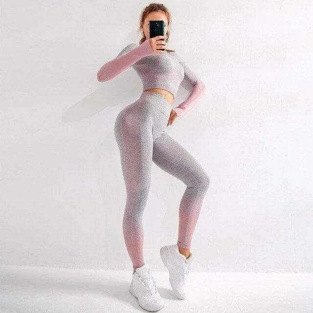 Zweifarbiges Sportset für Damen in Rosa und Grau, nahtloses Design, ideal für Fitness und Yoga. Bequem, stylisch, atmungsaktiv.